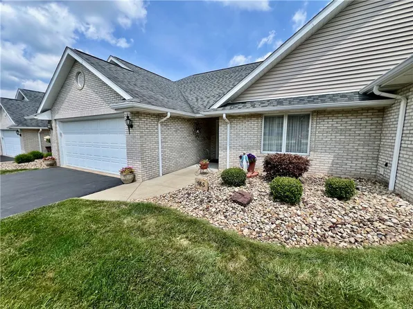 155 Nesbitt Rd, New Castle, PA 16105