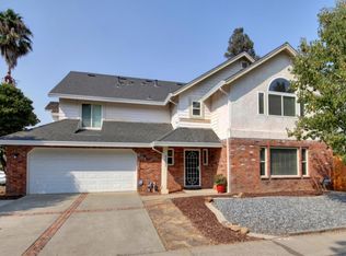 8831 Valley Oak Ln, Elk Grove, CA 95624