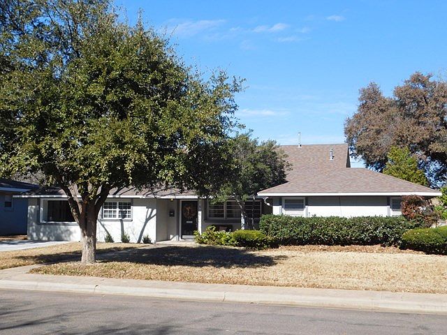 1st image of 1608 Bedford Dr