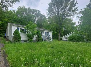 3 Donna Jean Dr, Monroe, NY 10950