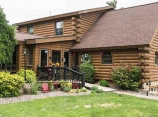 16343 Middle Rd, Dubuque, IA 52002