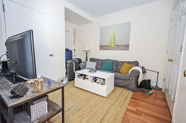 Rented by Level Group | media 20