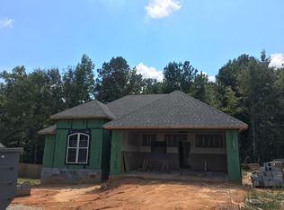 52 Avondale Cir, Hattiesburg, MS 39402