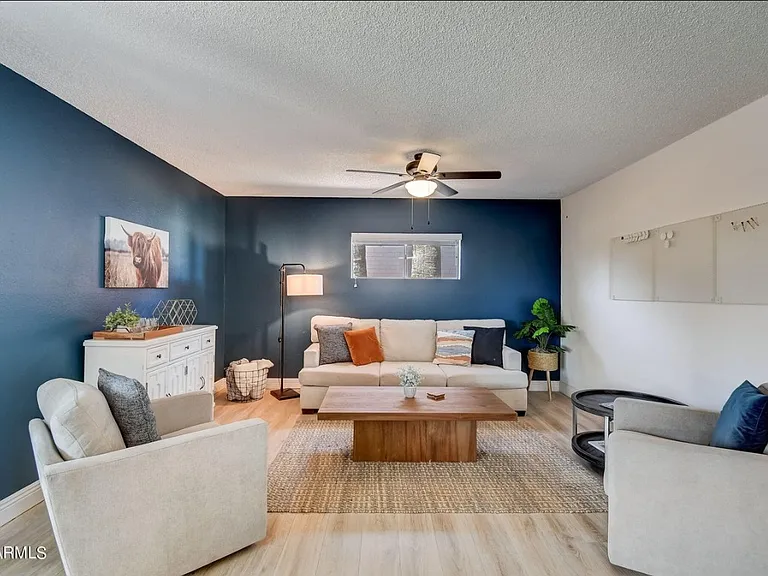 1015 E Concorda Dr — Photo 6