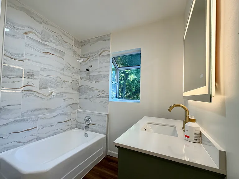 279 Lake Sherwood Dr — Photo 17