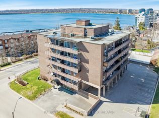 2 Albert St #48, Barrie, ON L4M 3S4