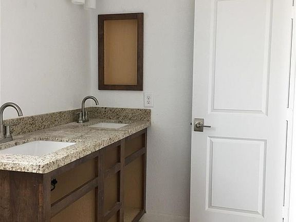 4th image of 8421 E 34th Ln