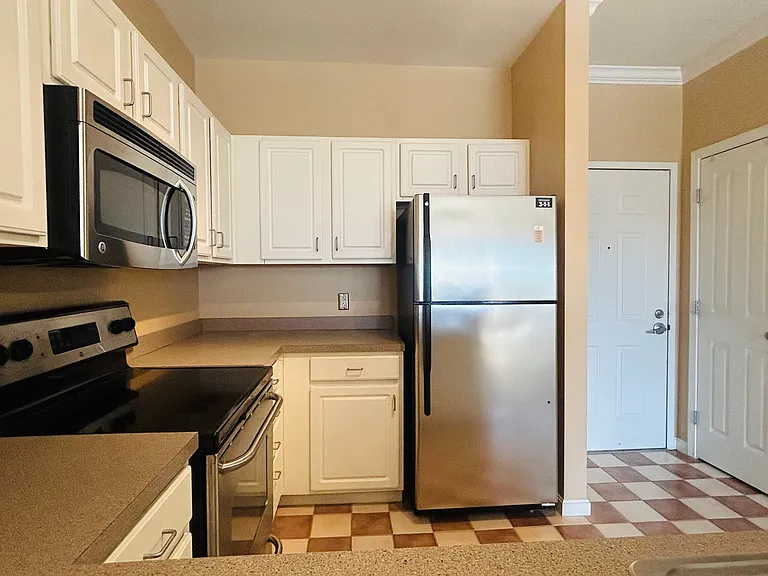 903 Providence Pl #423 — Photo 11