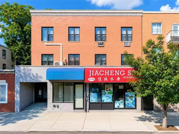 2115 E 15th St, Brooklyn, NY 11229