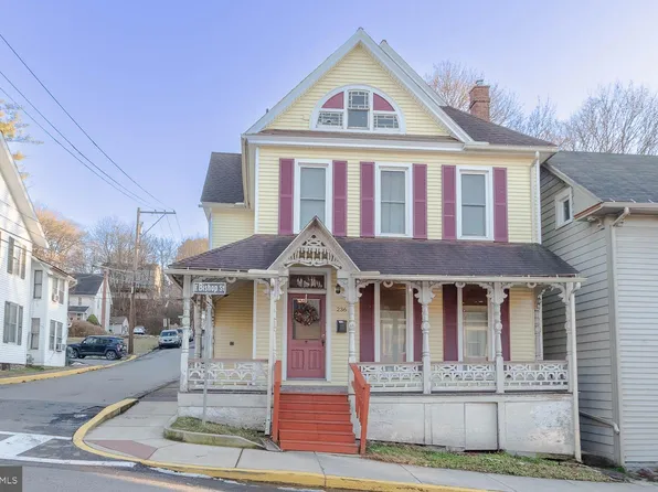 236 E Bishop St, Bellefonte, PA 16823