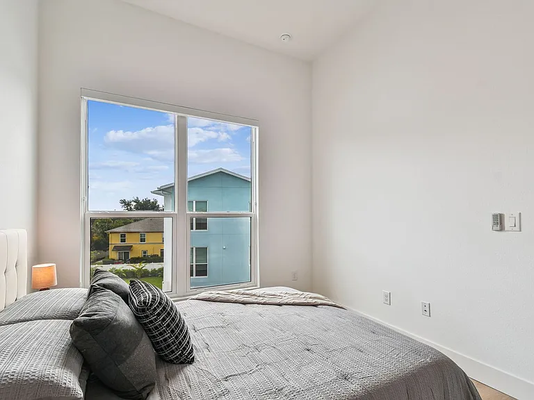 3826 Pompano Dr SE — Photo 85