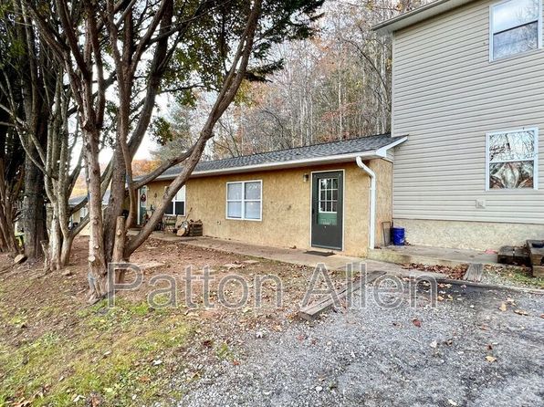 77 Pincushion Ln APT 4