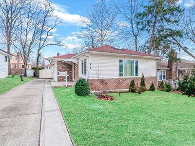 54-31 Browvale Lane, Little Neck, NY, 11362