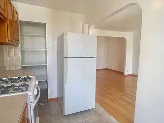 Rented by Northside Plaza Inc.