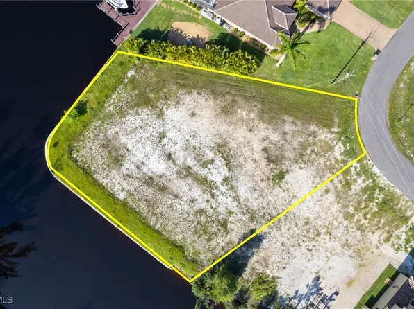 2701 NW 41st Ave, Cape Coral, FL 33993