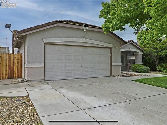 2nd image of 1106 Norman Dr