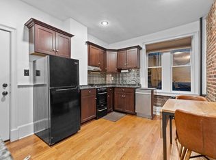 33 Irving St APT 4, Boston, MA 02114