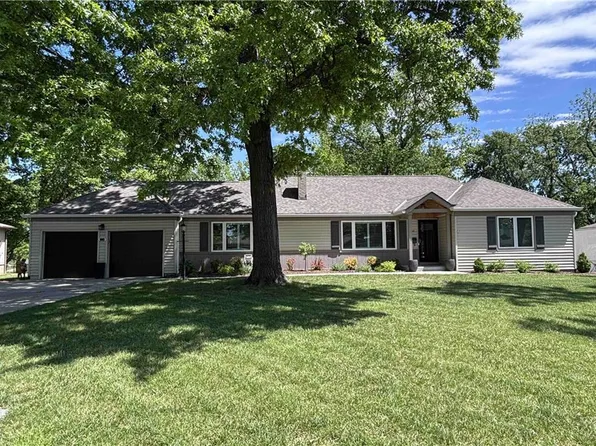 9915 Mercier St, Kansas City, MO 64114
