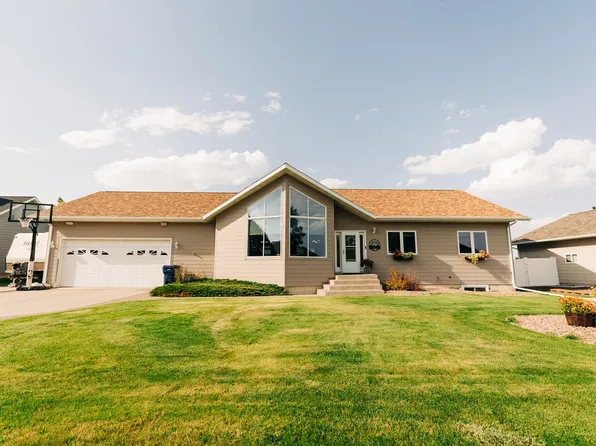 1225 Alpine Dr, Great Falls, MT 59404