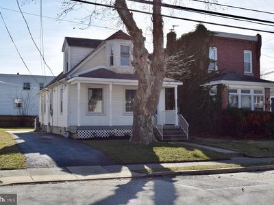 816 Belmont Ave, Folsom, PA, 19033