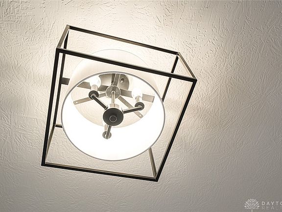 4th image of 4086 Glenheath Dr