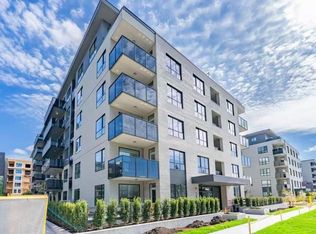 15735 85th Ave, Surrey, BC V4N3G8