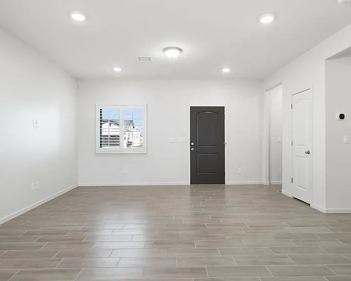 1237 Irish Summer Pl — Photo 23