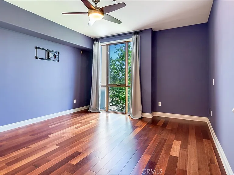 333 N Hill Ave #305 — Photo 19