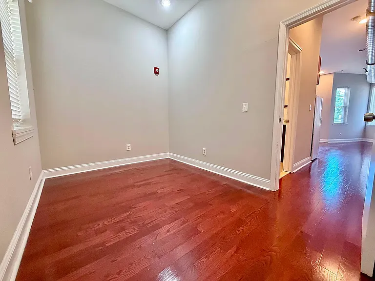 1613 Frankford Ave #B2 — Photo 4