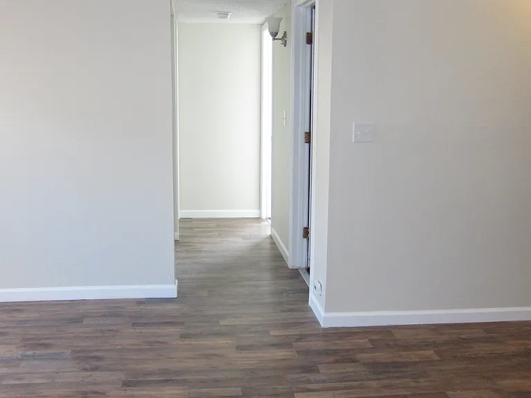 4236 S Halifax Ct — Photo 14