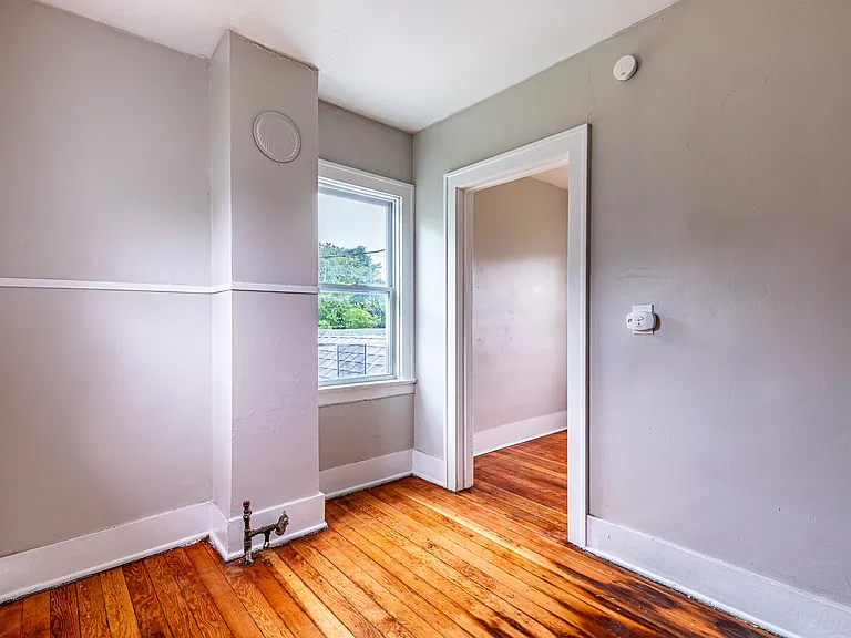 227 Saratoga Ave #3 — Photo 7