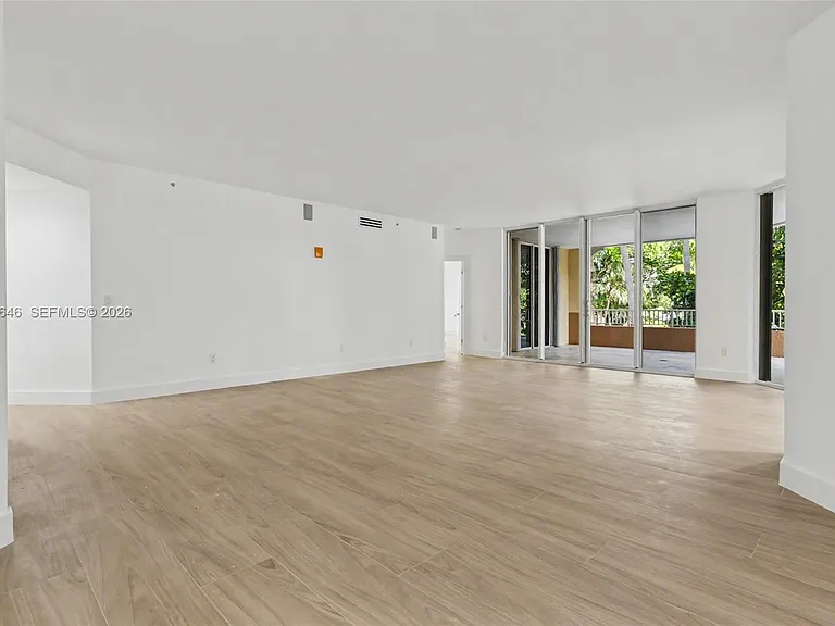 731 Crandon Blvd #208 — Photo 8