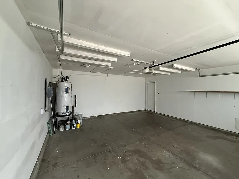 502 Pleasant Green Dr — Photo 16