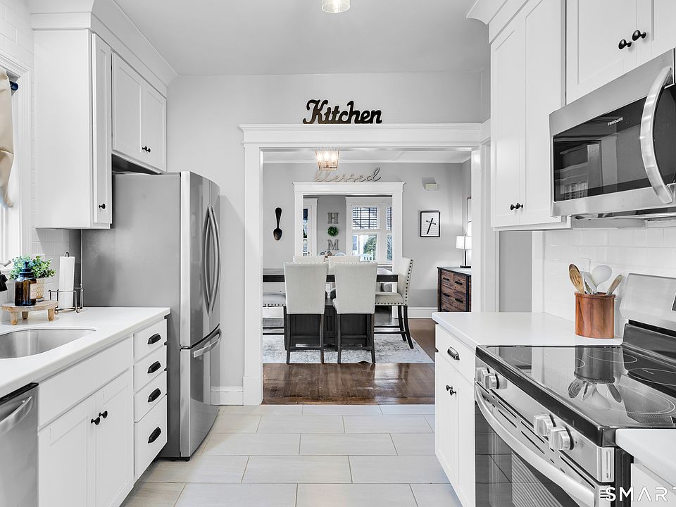 1st image of 48 Woodbine Street