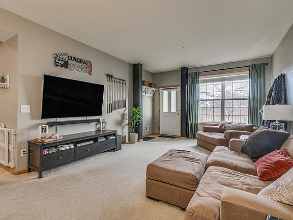 3rd image of 4474 Rosemary Way Unit 3