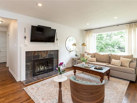 4th image of 6318 W 54th St