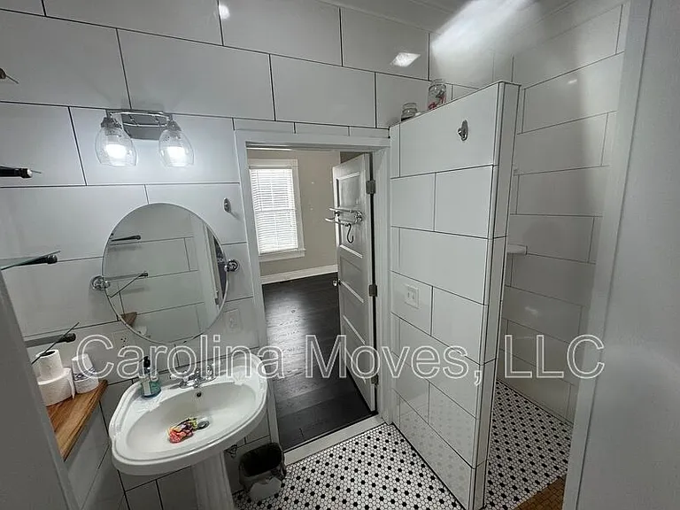 200 Pelham St — Photo 18