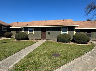 105 Stonehedge Dr, Warner Robins, GA 31088