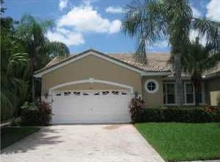 4713 Carlton Golf Dr, Wellington, FL 33449