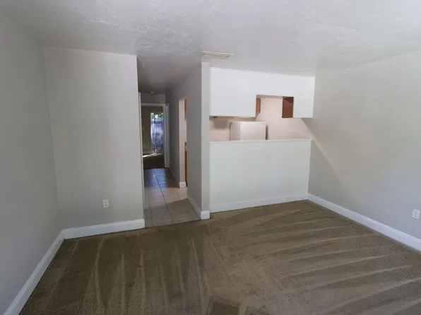 3506 NW 21st Street, 3506 NW 21st St APT 5, Gainesville, FL 32605