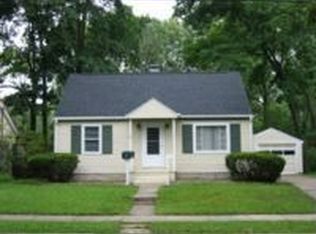 1409 Victor Ave, Lansing, MI 48910
