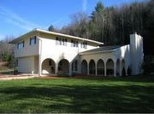 4526 School Rd, New Milford, PA 18834