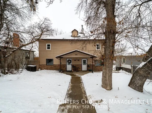 230 3rd St SE #2, Medicine Hat, AB T1A 0G5