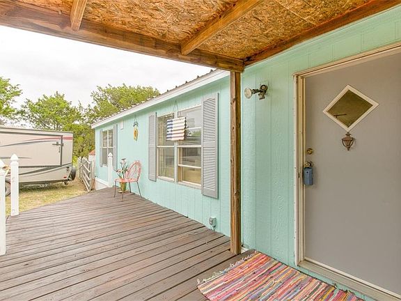 4th image of 4947 Peachtree Cir