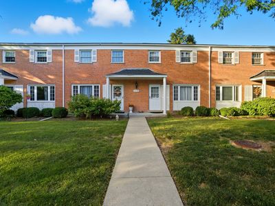 2132 Rugen Rd APT E, Glenview, IL, 60026