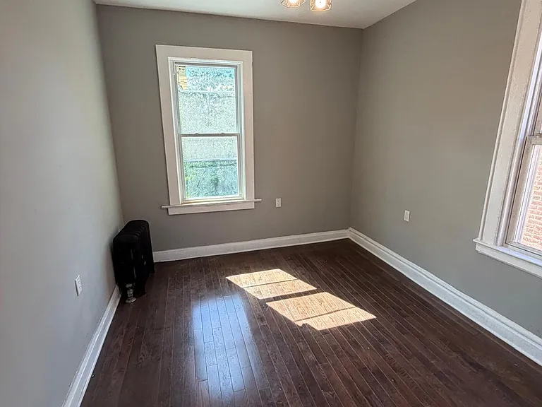 845 S 19th St #3R — Photo 2