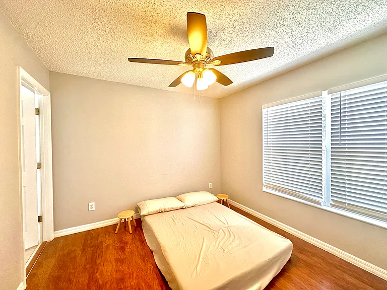 8515 Palm Harbour Dr — Photo 22