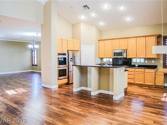 3rd image of 1017 Windfair Village St
