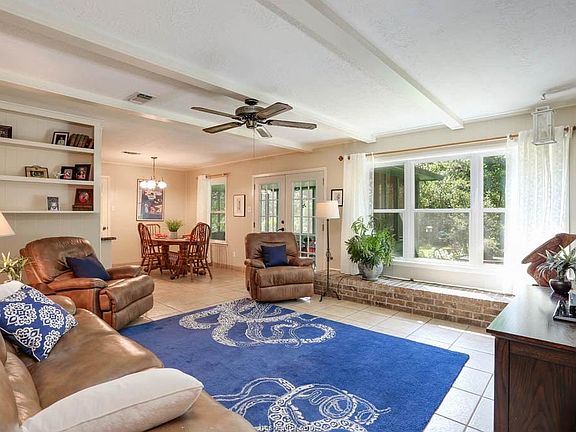 3rd image of 1210 Lancelot Cir