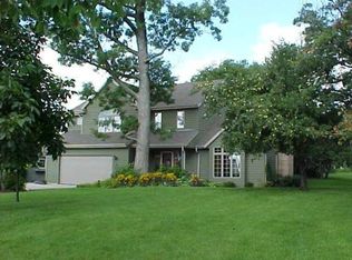 12220 36th Ave, Pleasant Prairie, WI 53158